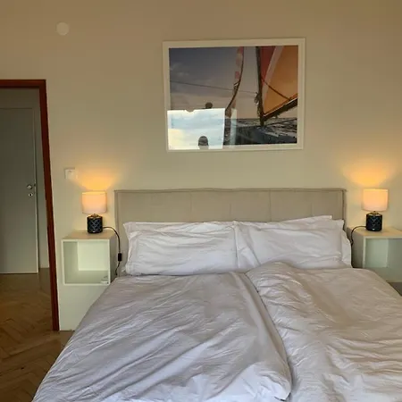 - Ocean Suite&sea Breeze