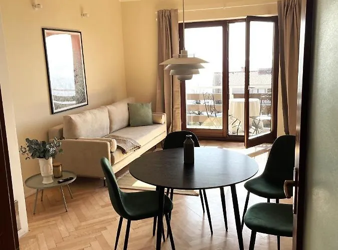 - Ocean & Sea Breeze Apartment